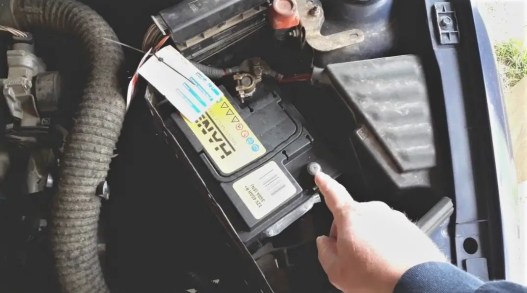 how-to-fix-seat-belt-retractor-take-off-minus-battery-terminal