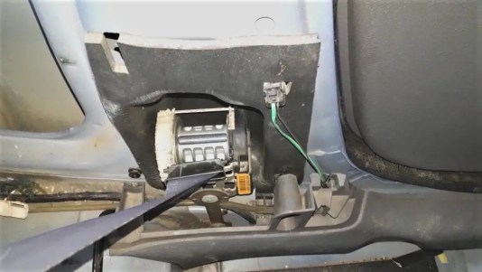 seat-belt-retractor