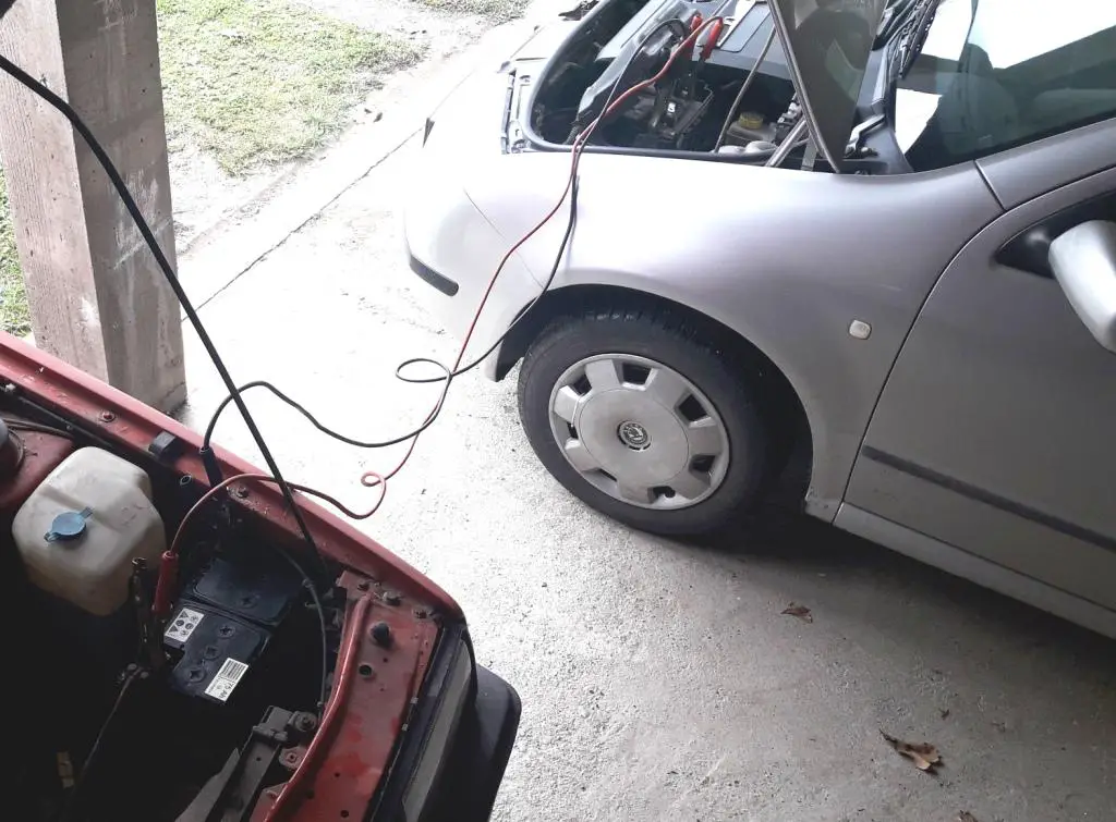 why won t my car start when connected to jumper cables