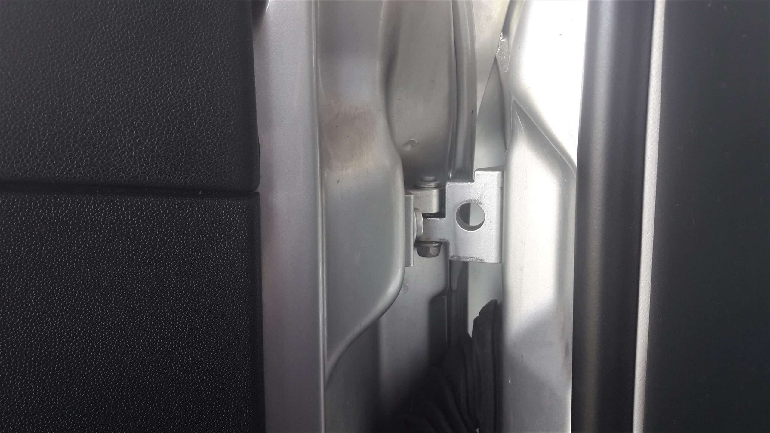 howtofixsqueakydoordoorhinge DIY car repair for the average driver