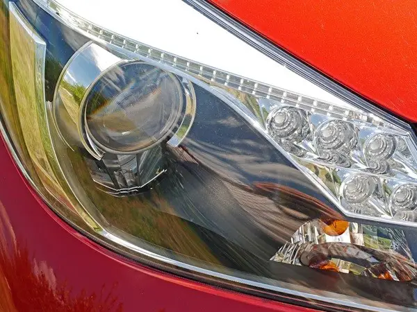 How To Choose The Best & Brightest LED Headlight Bulbs?